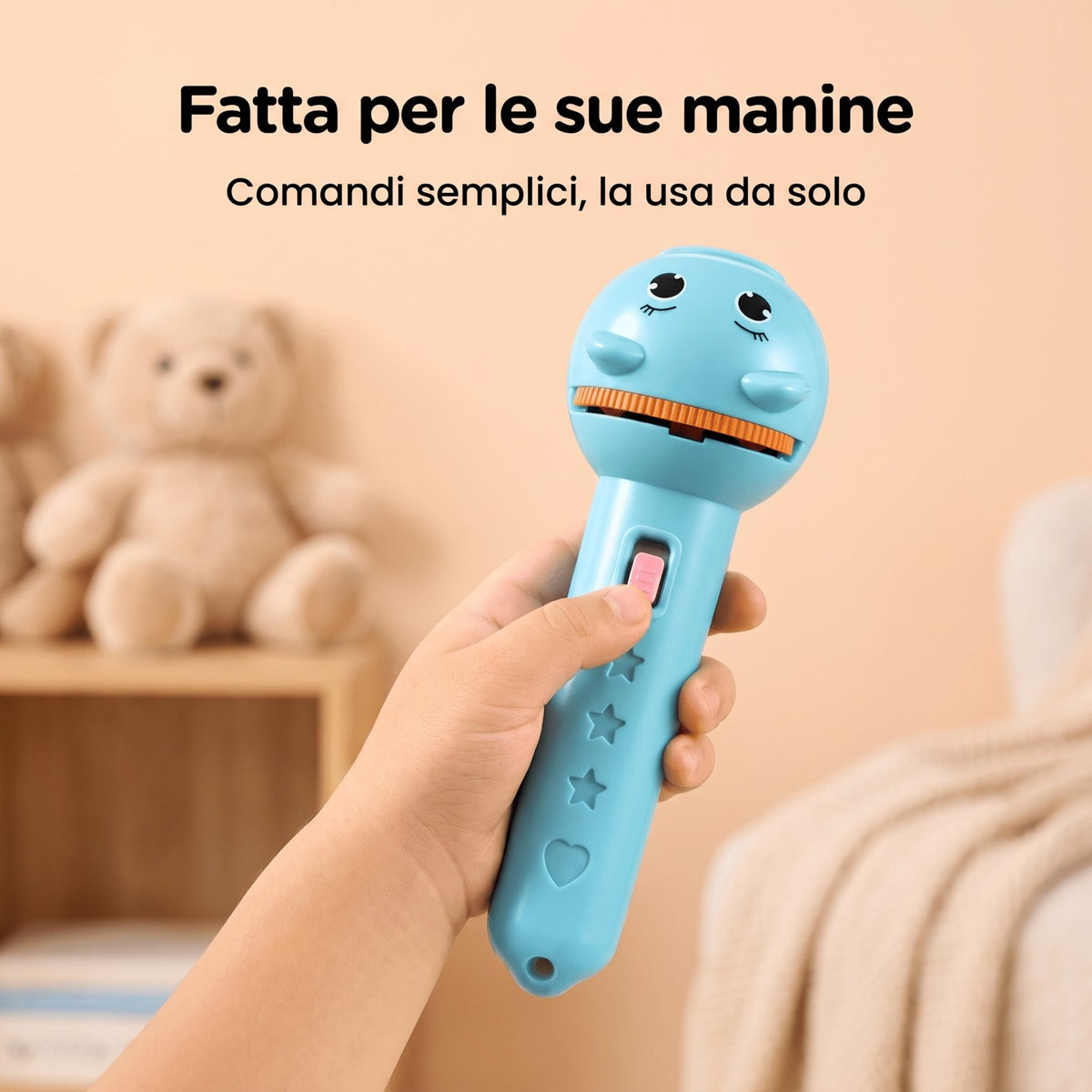 Lucciola nelle mani di un bambino