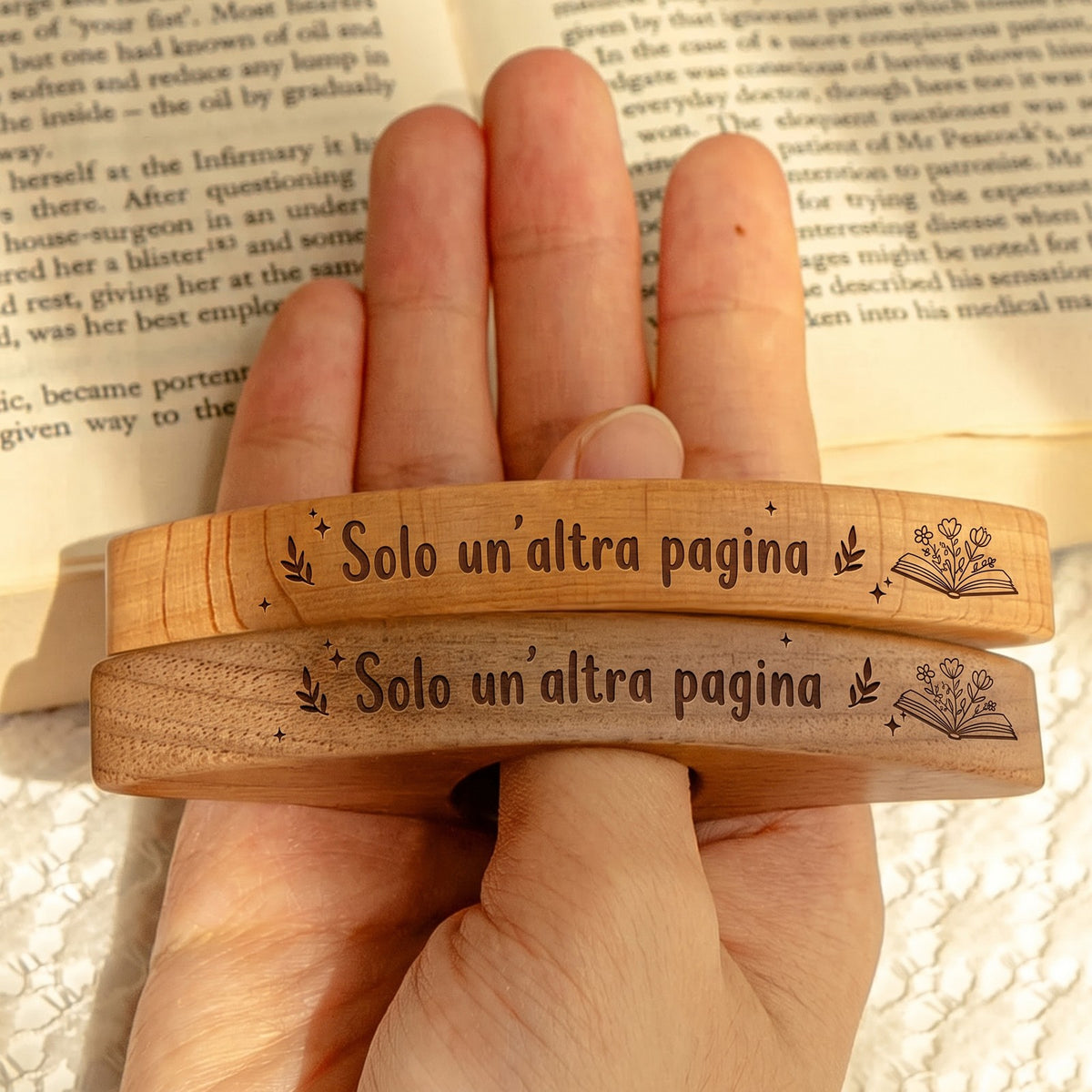Reggipagina Solo un'altra pagina in faggio e noce